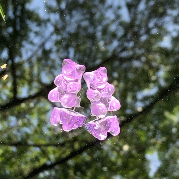 purple gummy bear studs - Picture 2 of 2